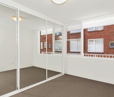 Prime Summer Hill Location with Modern Comfort - Photo 1