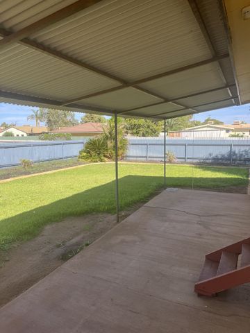 Don't Miss This 3x1 Well Located With A Large Backyard. - Photo 4
