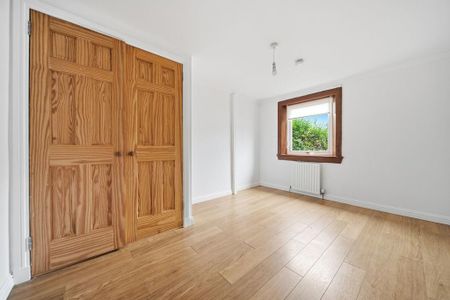 2 bedroom semi-detached bungalow to rent - Photo 4