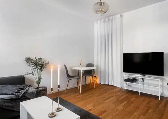 Klövervägen, Solna - Foto 1