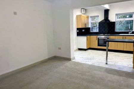 Neale Street - Photo 3