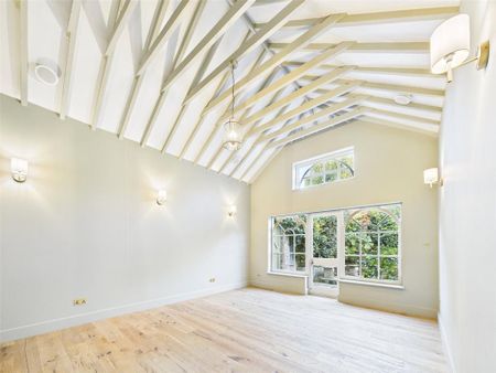 5 bedroom semi-detached house to rent - Photo 5