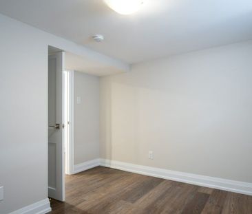 For Lease - 256 Annette Street Unit# Lower, Toronto, Ontario - Photo 2