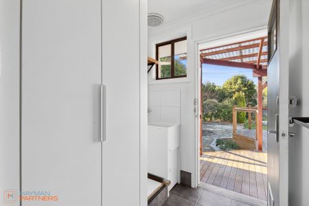 59 Bosworth Circuit, Kambah ACT 2902 - House For Rent | Domain - Photo 2