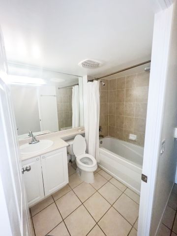 For Lease - 18 Yonge Street Unit# 806, Toronto, Ontario - Photo 4