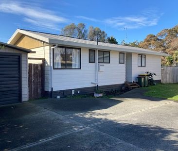 This tidy three-bedroom property is an absolute gem, perfectly situ... - Photo 3