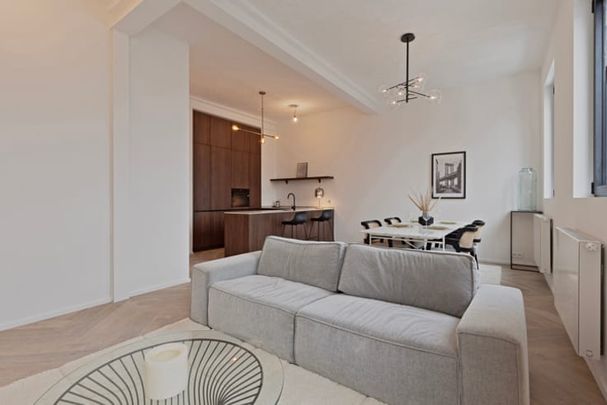 Appartement te huur - Photo 1