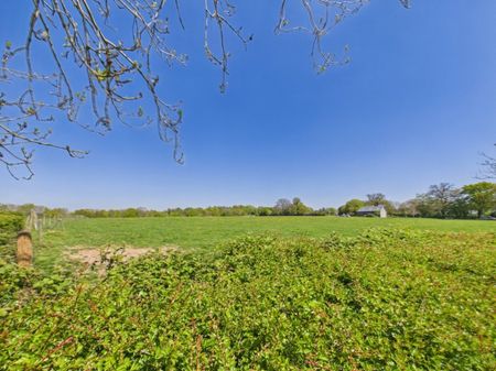Chessfield Park, Amersham, Buckinghamshire,HP6 - Photo 4