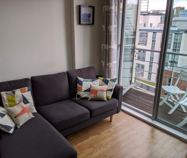 1 bedroom flat to rent - Photo 1