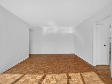 25 Bedford Road #406 - Photo 4