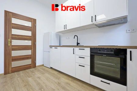 Pronájem nového bytu 1+kk, ul. Vránova, Brno - Řečkovice, zahrada, parkování - Фото 2