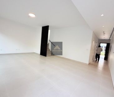 3bhk townhouse ready to move available urgently - Photo 2