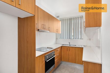 Desirable Apartment In Popular Area - Photo 3