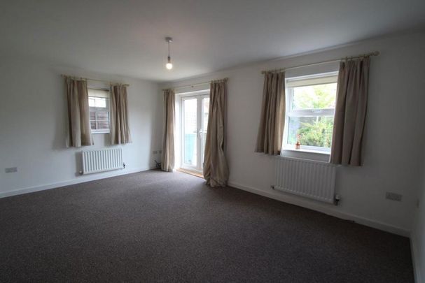 3 bedroom property to rent - Photo 1