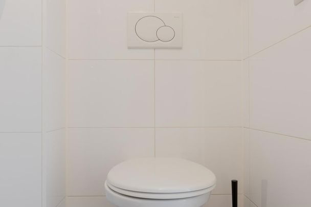 Te huur: Appartement Van Ostadestraat 10 3 in Amsterdam - Foto 1