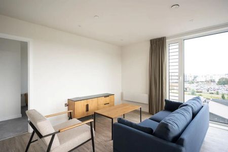 3 bedroom flat to rent - Photo 3