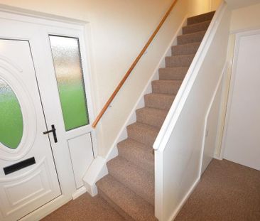 3 bedroom semi-detached house to rent - Photo 5