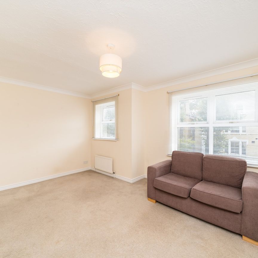 Gower Close, Balham, SW4, London - Photo 1