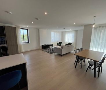 2 bedroom apartment to rent - Photo 3