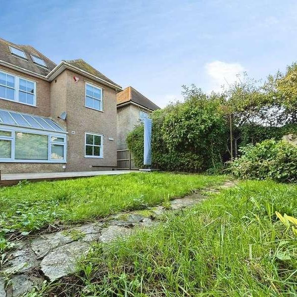 Dyke Road, Brighton, BN1 - Photo 1