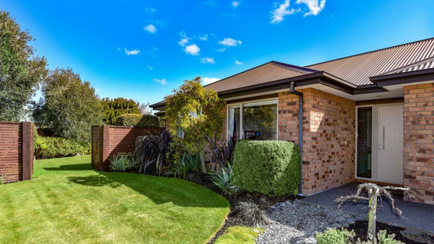 Charming 3BR Wigram Family Oasis - $680/Week - Photo 1