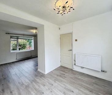 3 bedroom end of terrace house to rent - Photo 3