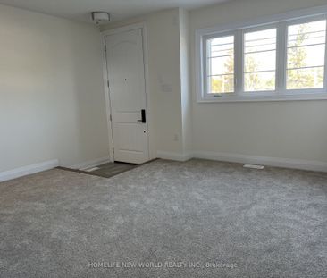 Townhouse For Lease | N8133290 - Photo 6