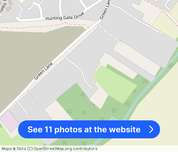 Green Lane, Chessington, KT9 - Photo 1