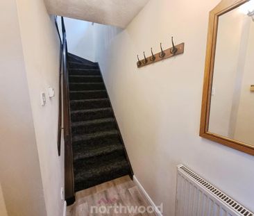 3 bedroom semi-detached house to rent - Photo 6