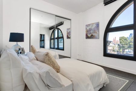 Stylish Apartment in the Heart of Richmond - 6 or 12 Month Lease - Photo 5