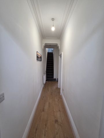 4 Bed Terraced House, Rochdale Road, M24 - Photo 3