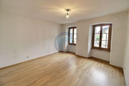 SPACIEUX APPARTEMENT DE 4,5 PIÈCES AU CENTRE DU VILLAGE - Photo 4