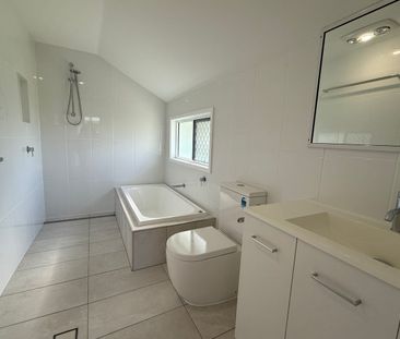 Charming Family Home in Central Laidley - Photo 6