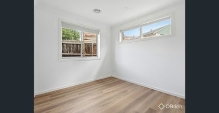 Comfortable Living in a Convenient Location - Photo 3