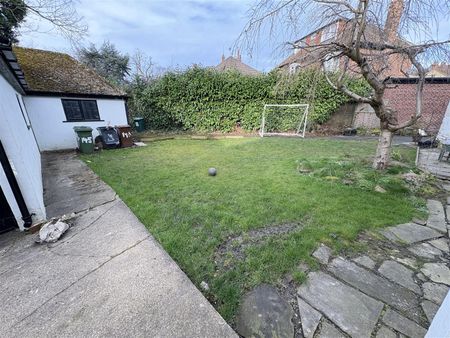 Otley Road, Headingley, LS6 3PX, Leeds - Photo 4