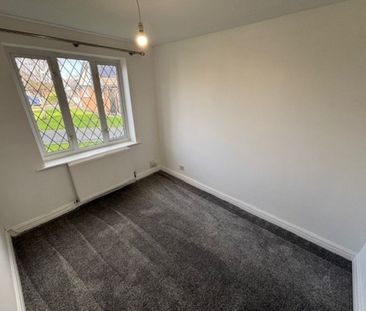 Leadale, Preston - Photo 3