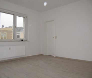 Einladende 3- Zimmerwohnung mit Einbauküche in der Paulsstadt - Photo 4