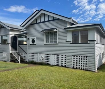 Charming 3 Bedroom Plus Sleepout Home - Prime Moorooka Location - Photo 1