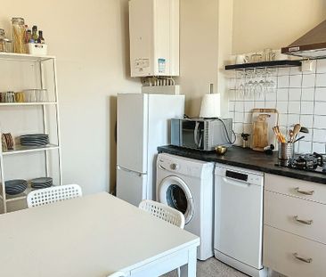 Appartement à louer - REIMS CENTRE- - Photo 6