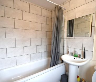 1 bedroom semi-detached house to rent - Photo 4