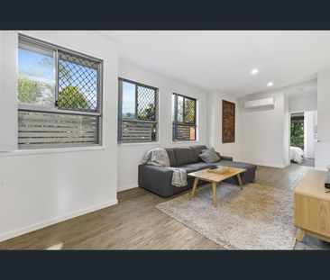 1A/116 Queens Road, Everton Hills, Qld 4053 - Photo 5