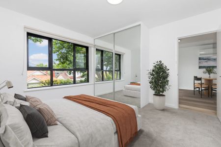 Spacious Apartment with Brand New Renovation! - Photo 5