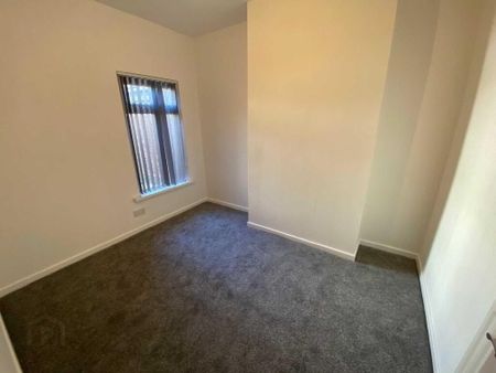 12 Colvil Street, Holywood Road, Belfast, BT4 1PS - Photo 3