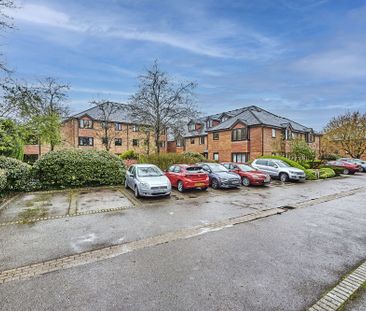 Available unfurnished from 12/12/2025 - Photo 2