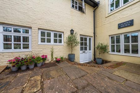 2 bedroom apartment to rent - Photo 4