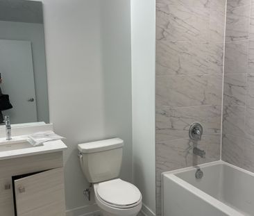 For Lease - 1035 Southdown Road Unit# 1214, Mississauga, Ontario - Photo 1