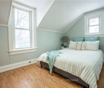 Detached Home For Lease | X8285400 - Photo 5