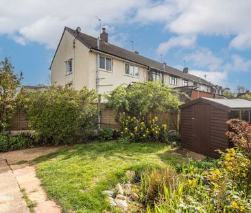 Adkinson Avenue, Dunchurch, Rugby - Photo 3