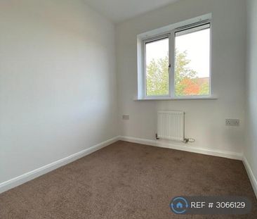 3 bedroom terraced house to rent - Photo 3
