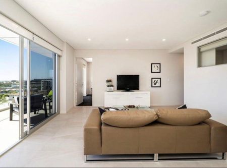 West Perth - Photo 2